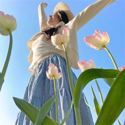 村里来了个洋媳妇